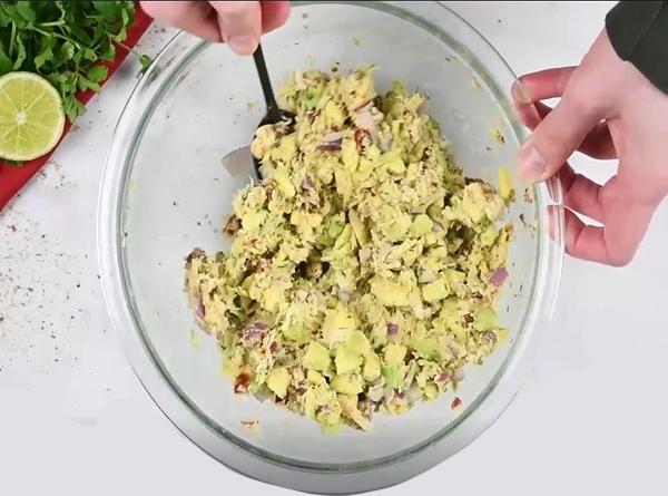 Avocado Chicken Egg Rolls - Step 1